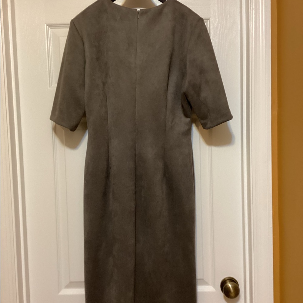 Anne Klein Gray Faux Suede Midi Sheath Dress Crew Neck - Picture 3 of 4